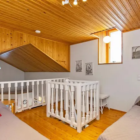 Hallantytaer A1 Paritalo By Interhome Hébergement de vacances Hyrynsalmi